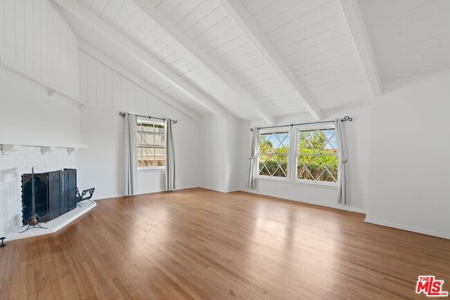 Photo - 5122 Veronica St