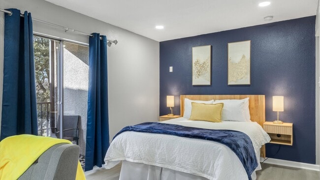 Photo - 7900 Brookriver Dr