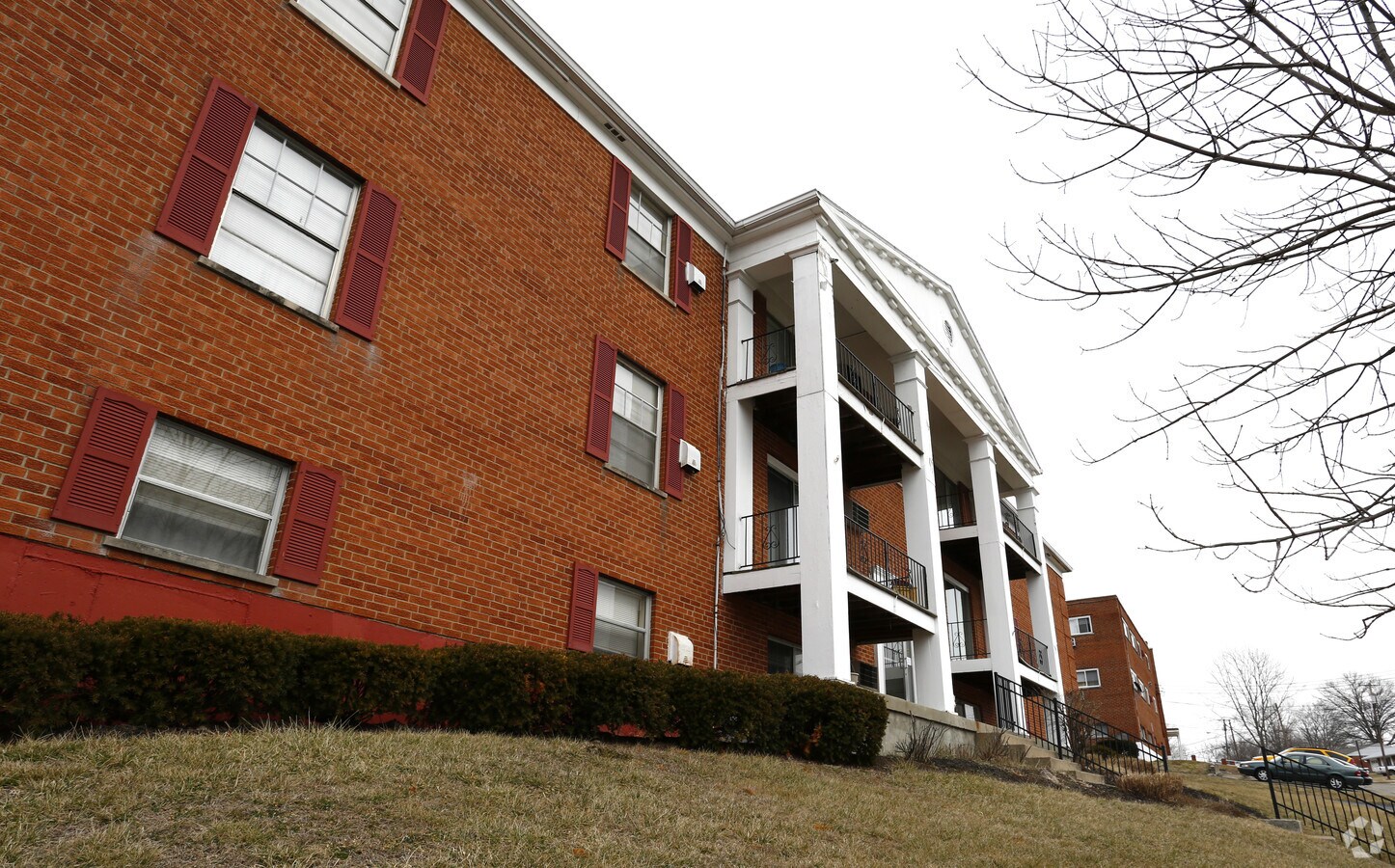 Photo - Mohawk Trail Apartments