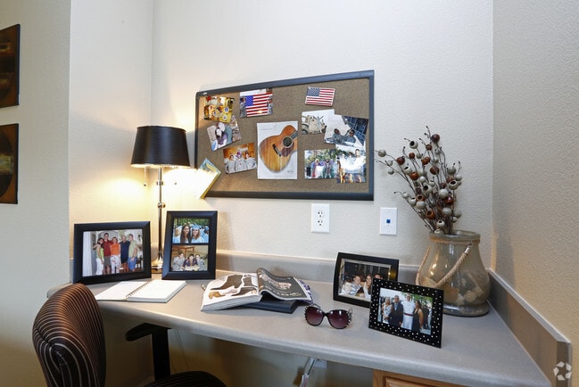 Built-In Desks - Randolph Pointe @ Fort Bragg