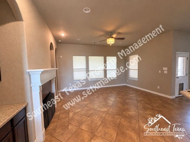 7760 Summer Wind Dr