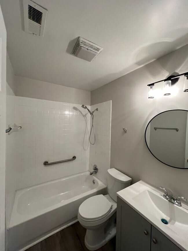 Photo - 1130 N Pershing Ave