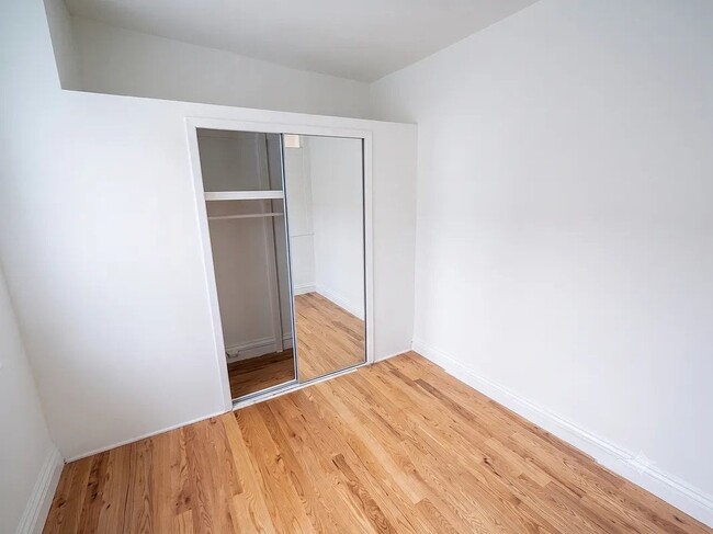 489 Second Avenue