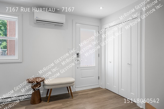 Photo - 7167 Rue Hurteau Unit 7167