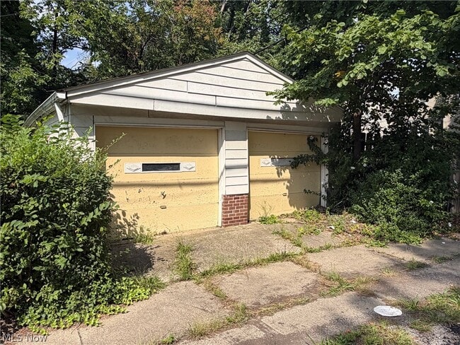 Photo - 3281 E 118th St Unit 1