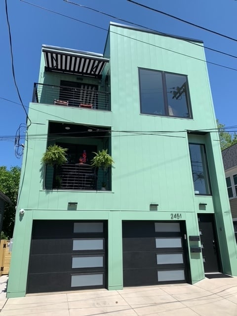 Building Photo - 2451 Thurman Ave Unit #2