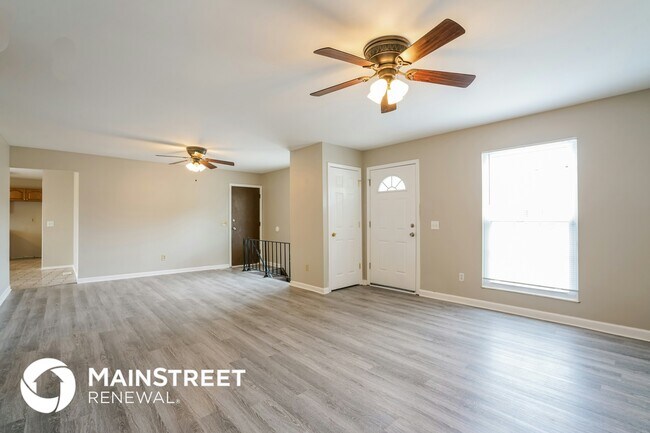 Photo - 2825 Dividend Park Dr