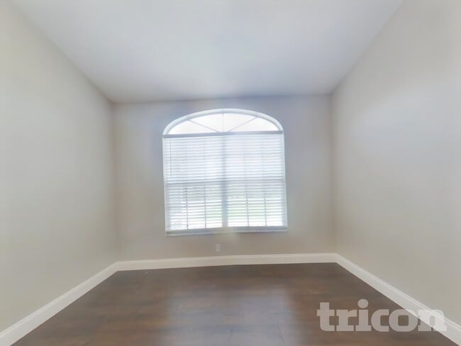 Photo - 3598 N Biscayne Dr