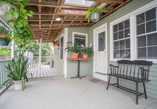 Photo - 17 Charles St Unit 2