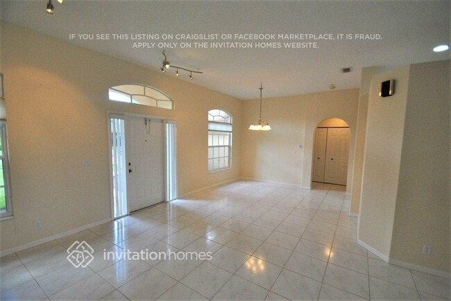 Photo - 188 Cypress Trce