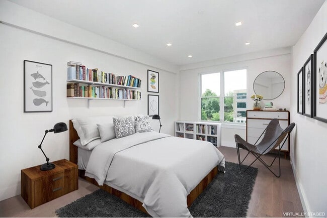 Photo - 532 E 142nd St Unit 3