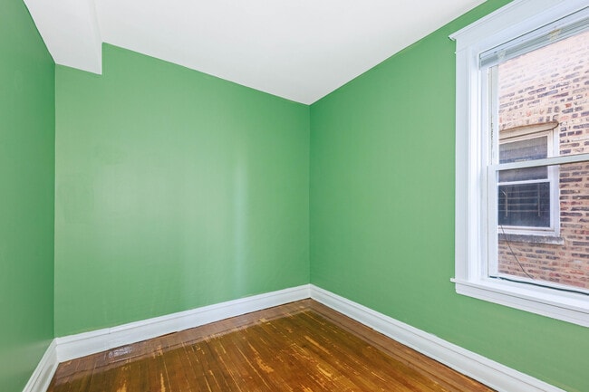 Photo - 1445 S Kostner Ave