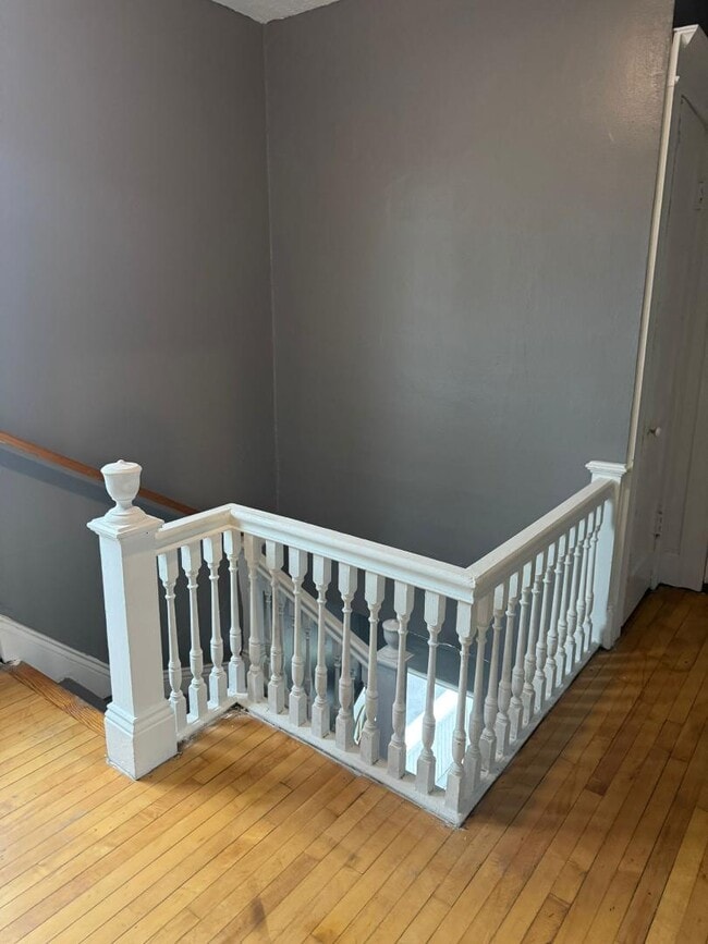 Photo - 125 Caroline Ave