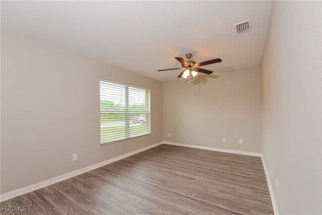 Photo - 1876 N San Mateo Dr