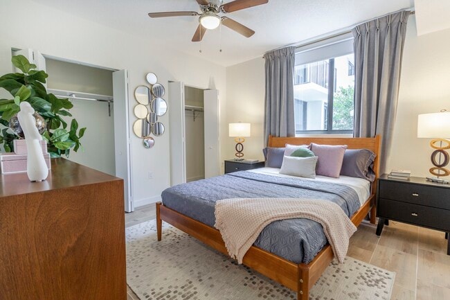 Photo - Alameda West