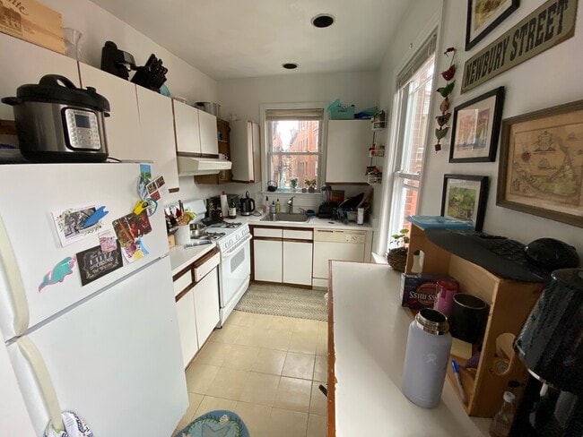 Photo - 25 Hanover Ave Unit 3