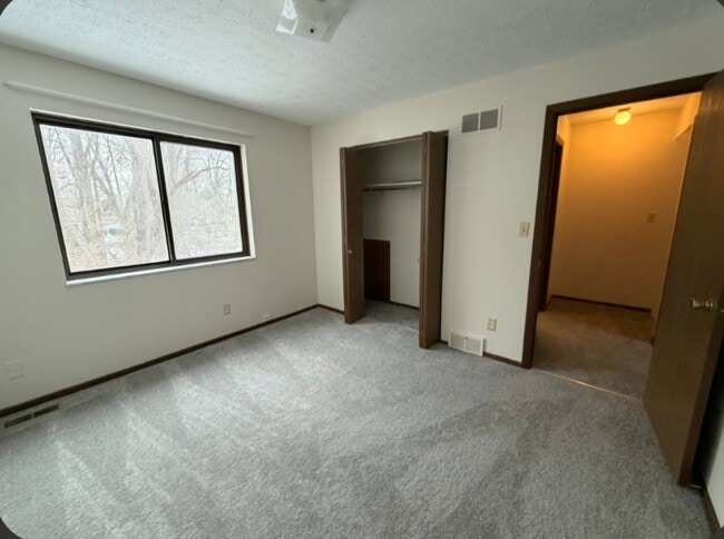 Photo - 636 Portage Lakes Drive