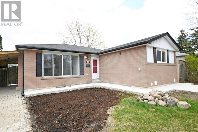 Photo - 156 Folkstone Crescent