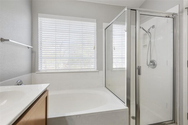 Photo - 9405 Billingham Trail