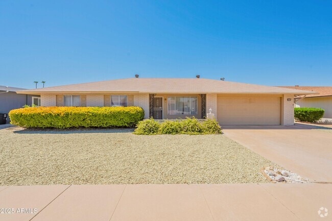 Building Photo - 10733 W Loma Blanca Dr Rental