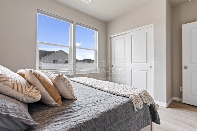 Photo - 5673 W Rockingham Dr