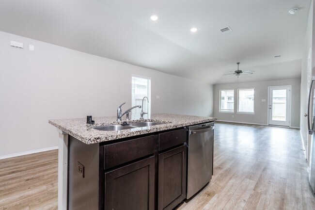 Photo - 21651 Buttonsage Ln