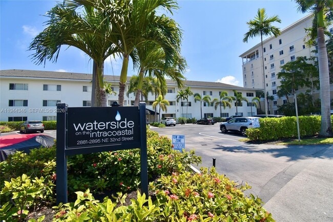 Photo - 2895 NE 32nd St Unidad 305