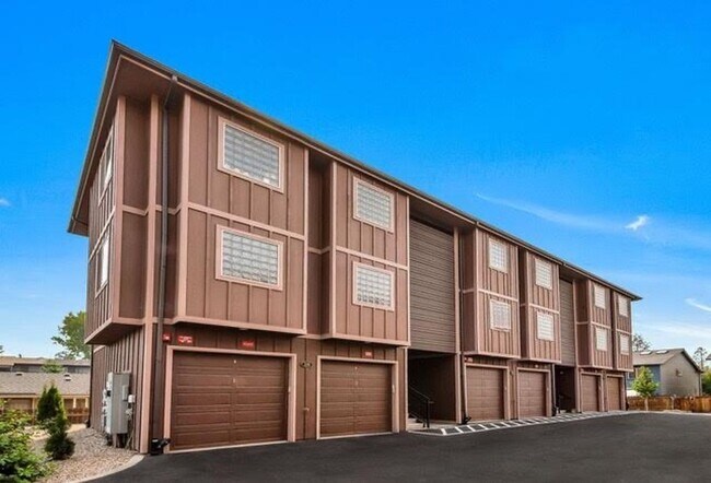 rev147 - rev147 Apartment Unit 02