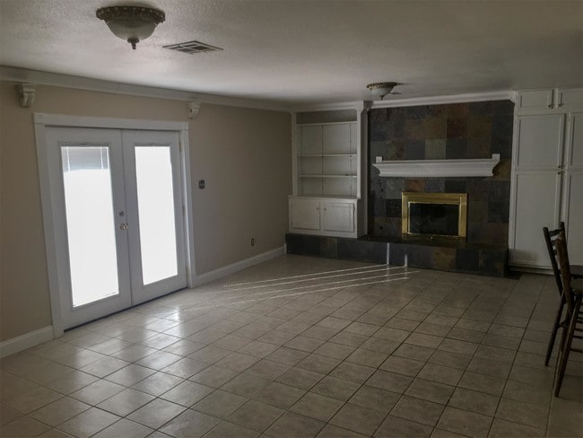 Photo - 1603 NW 72nd St