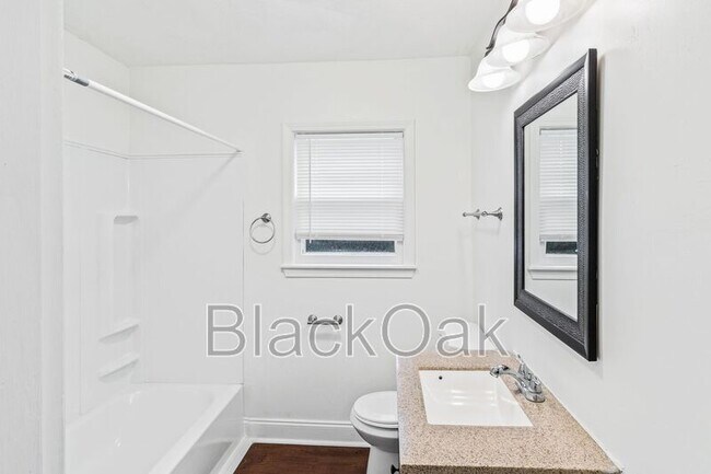 Photo - 2918 Sunset Dr