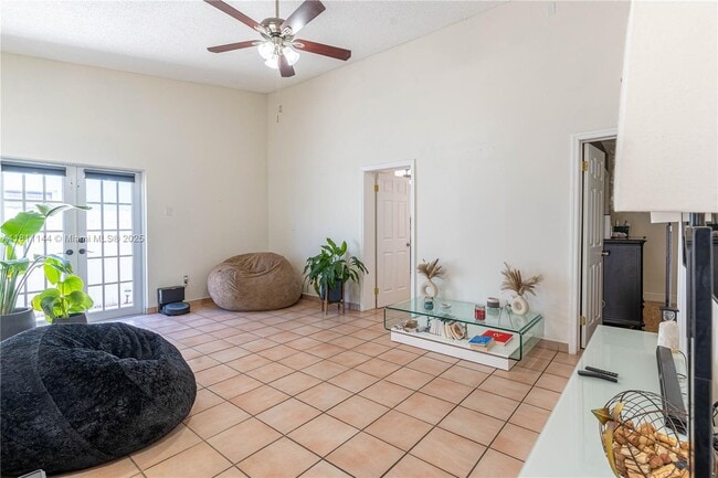 Photo - 6931 SW 154th Ct Casa