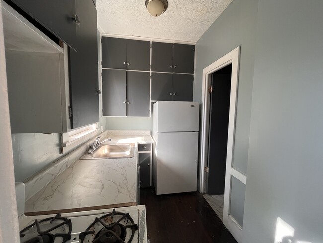 Photo - 512 E Sherman Ave Unit 3