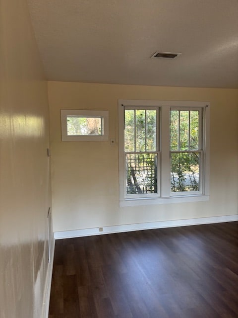 Photo - One Bedroom Cottage