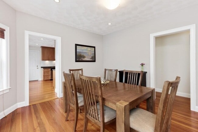 Photo - 169 Sheridan Ave Unit 3