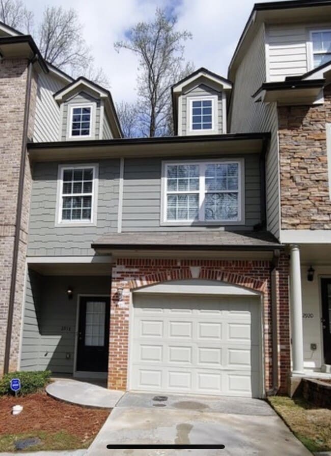 Photo - 2918 Ashlyn Pointe Dr