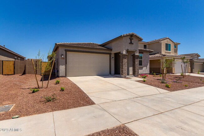 Photo - 17318 W Surrey Dr