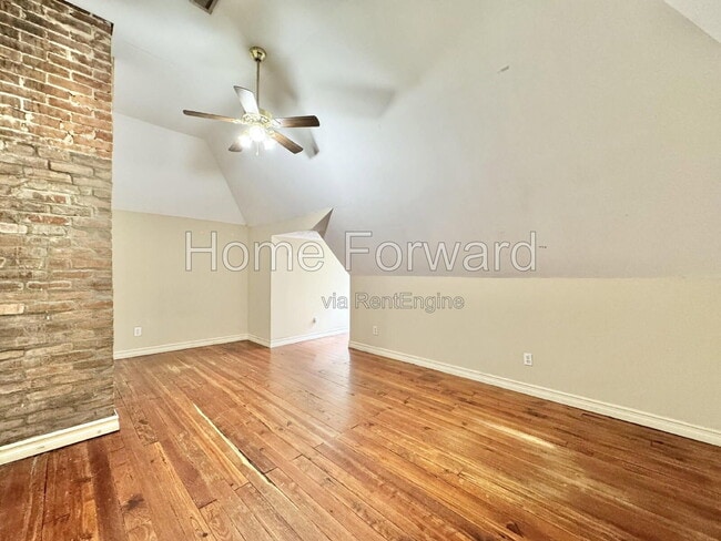 369 S Broadway Park Unidad 2