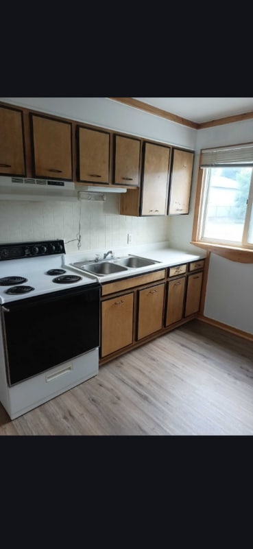 Photo - 4996 Main St Unit 3