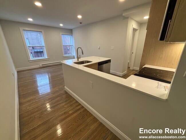 Photo - 529 Beacon St Unit 21