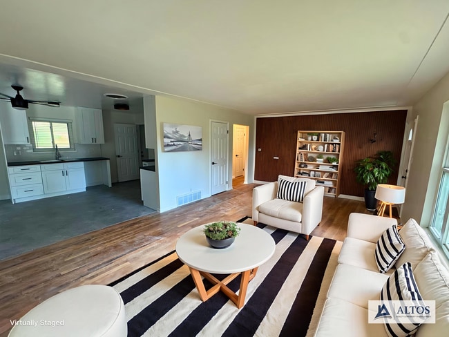 Photo - 415-417 S Owens St. Unidad 417