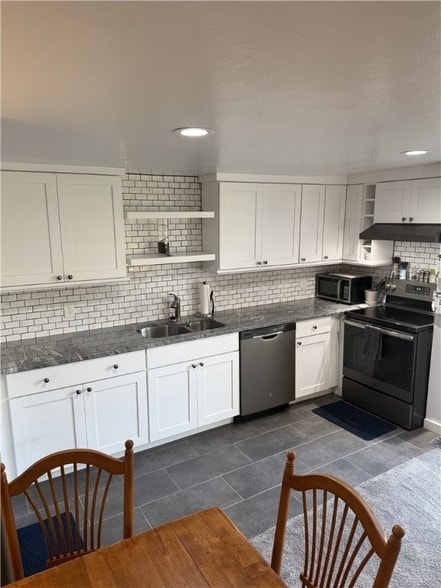 Photo - 16 Dudley Ave