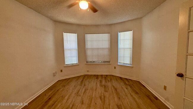 Photo - 3696 Barbizon Cir N