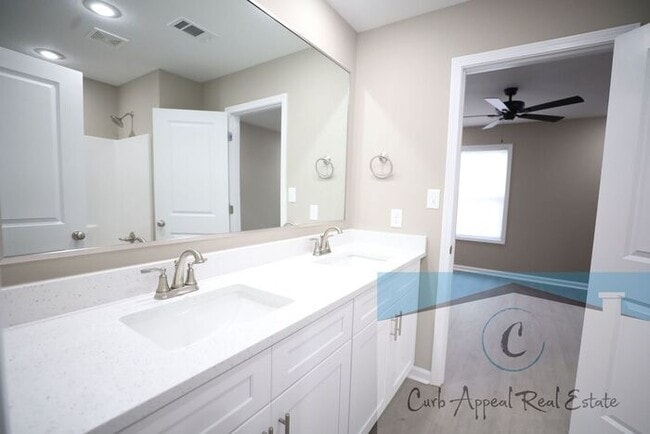 Luxury 2 bed 2 bath apartment - brand new construction!! Washer, dryer, internet, cable and utili...