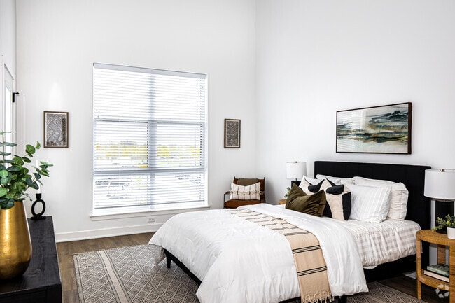 3BR, 2.5BA - 1865SF