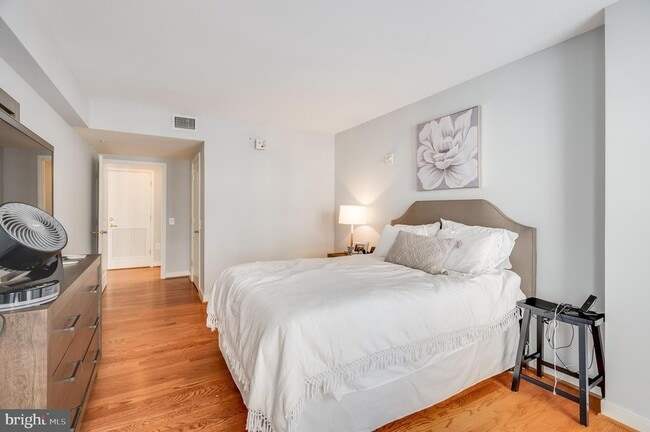 Photo - 616 E Street NW Unit 321 Unit 321