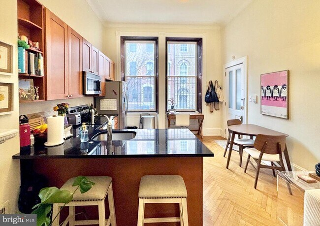 Photo - 2126 Spruce St Unit 1F