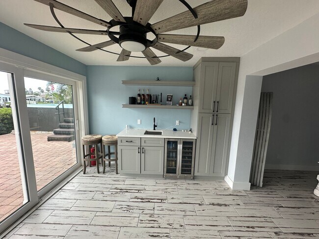 Photo - 17727 Long Point Dr