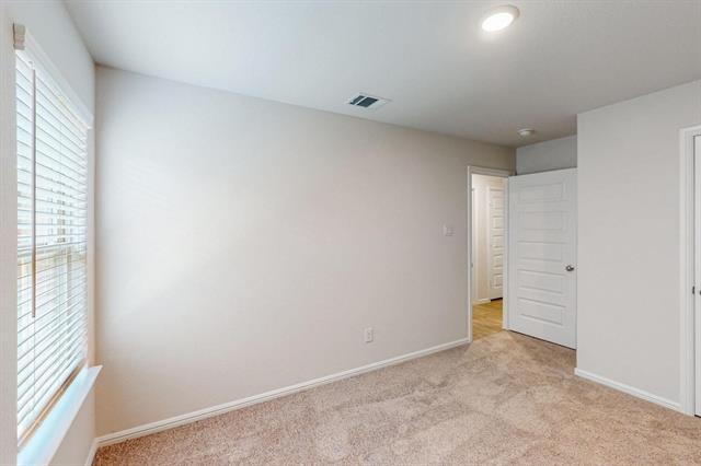 Photo - 5809 Sandown Dr