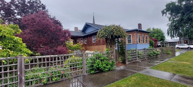 Photo - Beautiful Classic Home in Columbia Neighborhood