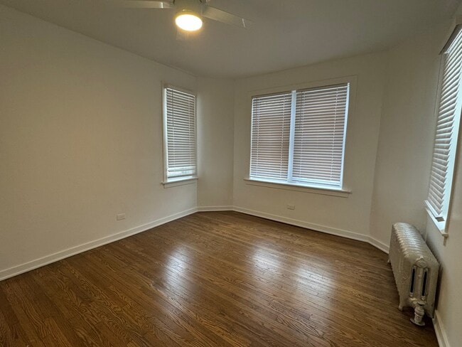 Photo - 2156 W Arthur Ave